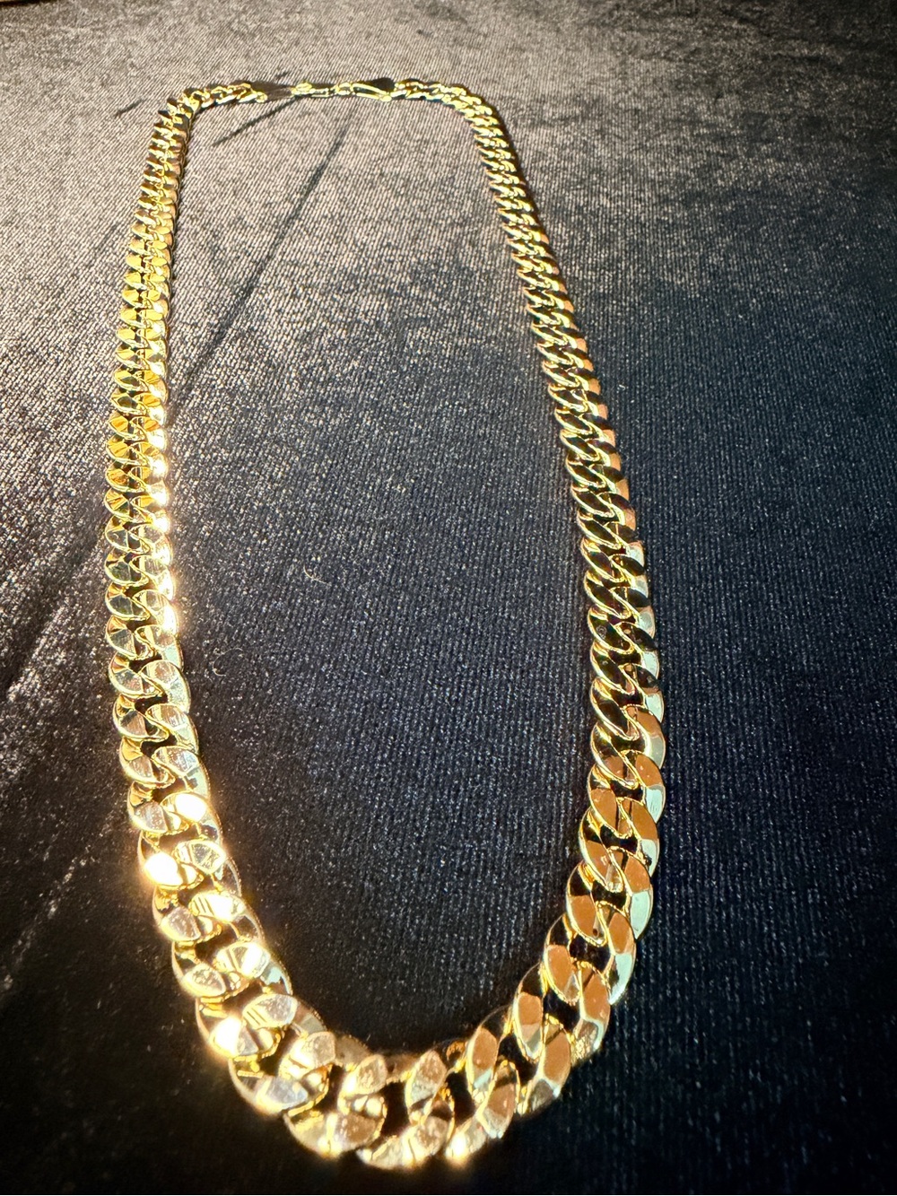 Bold Concave Cuban 14K Italy Stamped Gold Filled 22in 9MM Necklace. BRAND NEW